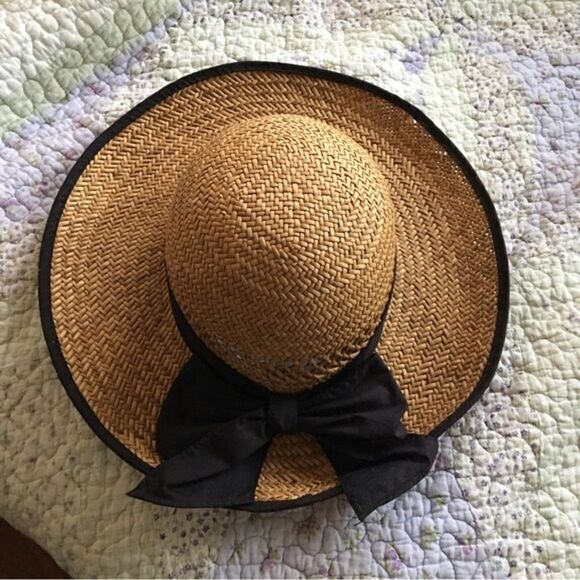 Straw Summer Hat with Black Ribbon - Picture 1 of 5